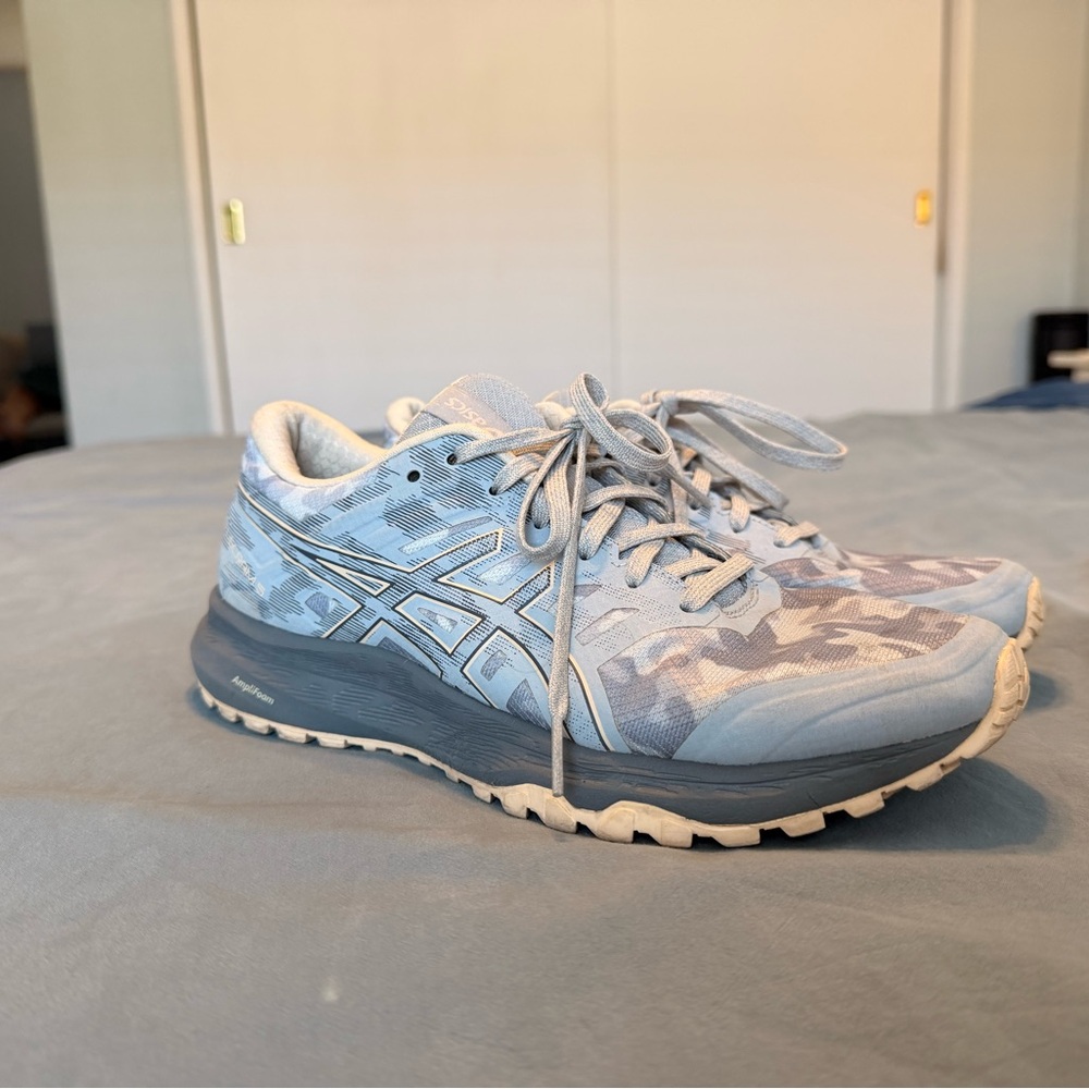 ASICS Women’s Gel-Scram 5 Running Shoe Size 7.5 EUC